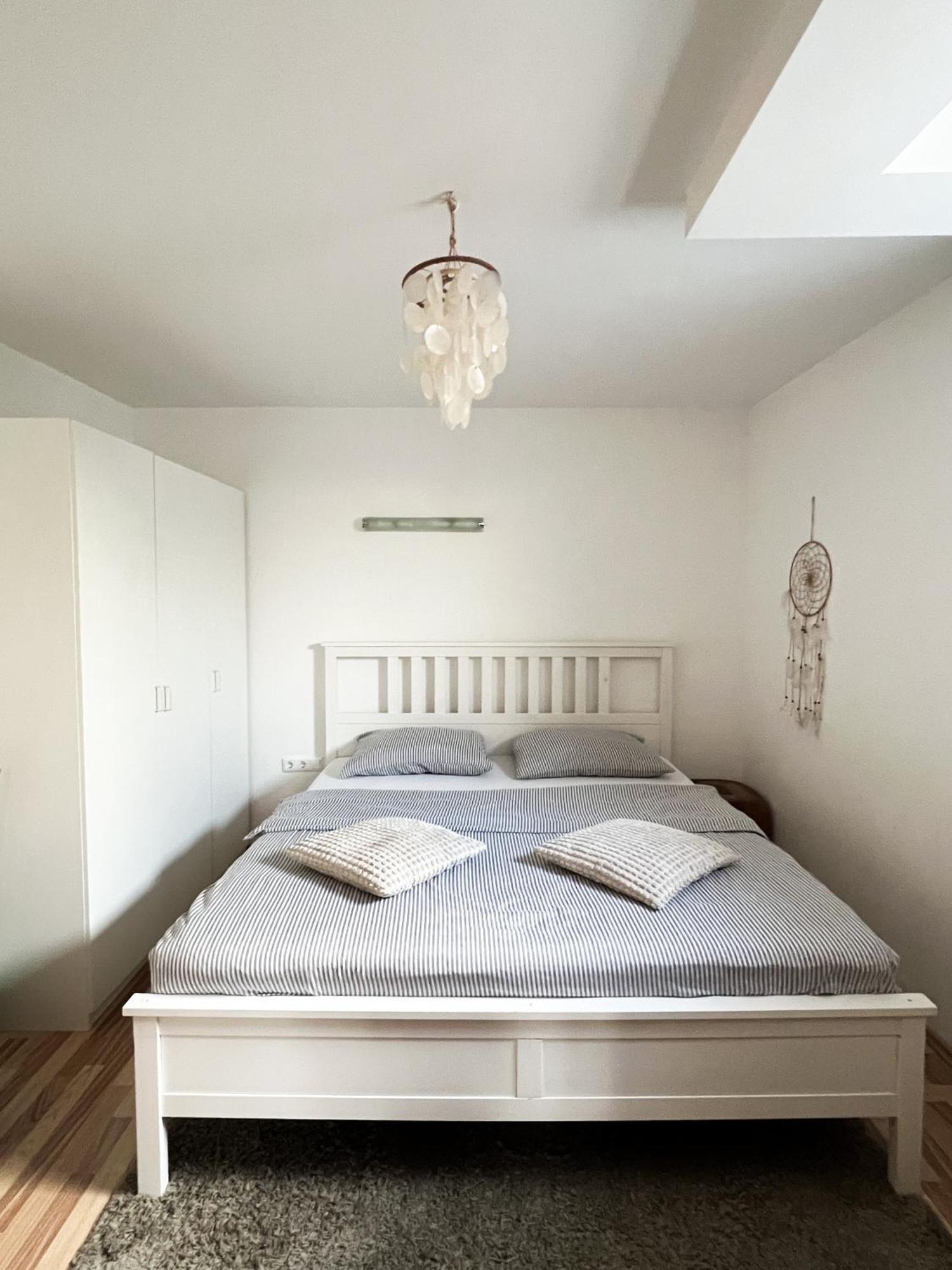 Lovely Basement Rental Bled Luaran gambar